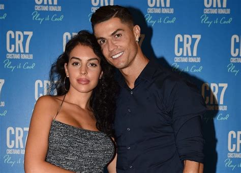 cristiano ronaldo wife age difference.